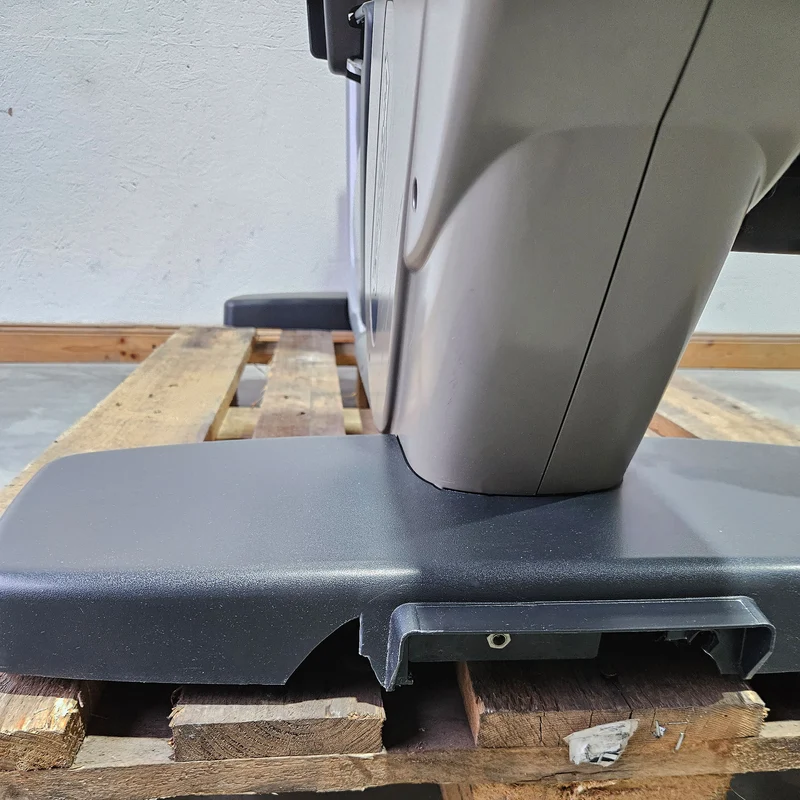 TechnoGym Recumbent Excite Line Recline 700, LED Display, mit Handpuls, Polster Rot-Braun, gebraucht - überholter Zustand