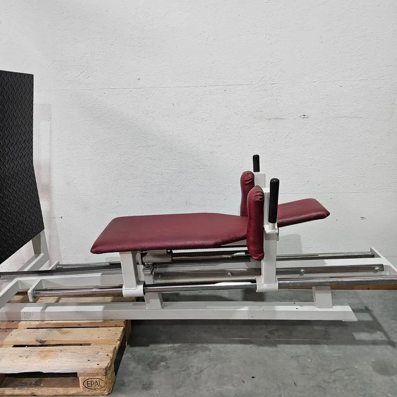 Gym80 Beinpresse liegend, Leg Press lying, 213kg Gewichtsblock, Oldschool Bodybuilding Kraftgerät - Rahmenfarbe Weiß, gebraucht mit Gebrauchsspuren