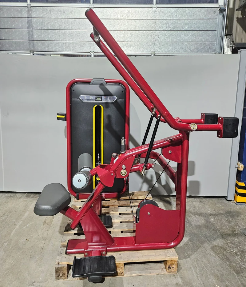 DankSport Latzug von Oben, Pulldown, Farbe Rot, gebraucht - überholter Zustand