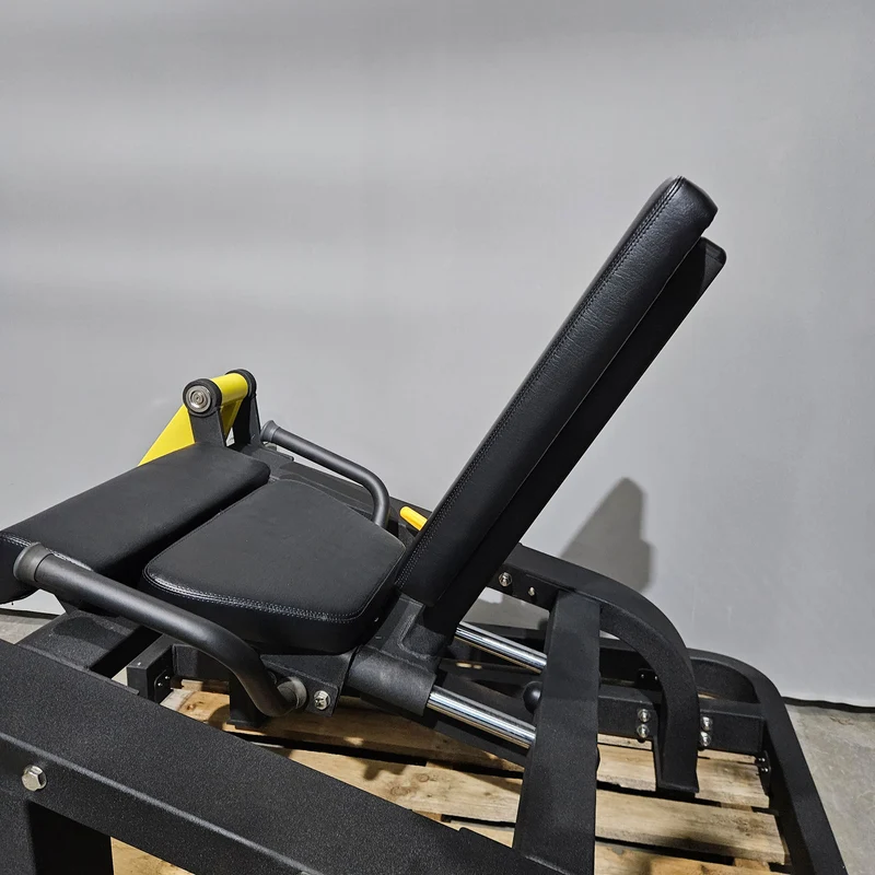 DankSport Beinstrecker sitzend, Leg Extension Plate loaded, Farbe Schwarz, gebraucht - überholter Zustand