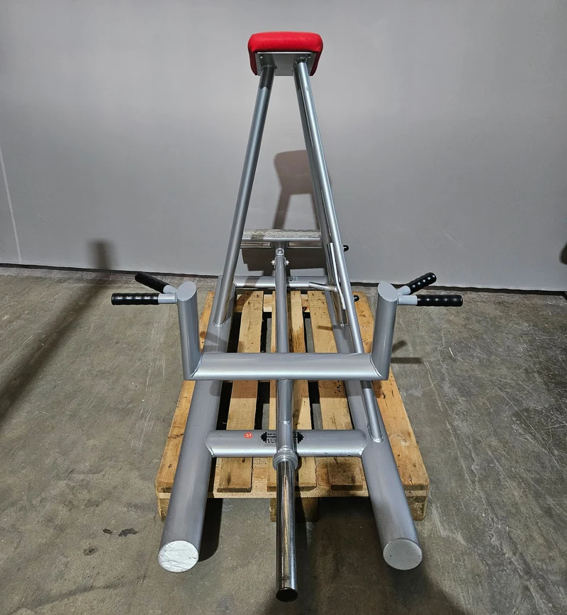 Teuwsen T-Bar Row Ruderstation mit Bruststütze. Ähnlich Gym80 oder L+K, Plate loaded Kraftgerät Rudern, Rahmen Silber, gebraucht - geprüfter Zustand