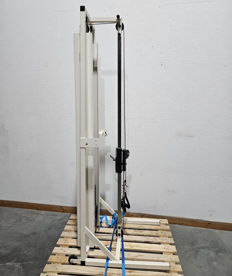 Kabelzug höhenverstellbar, zwei Auszüge, Seilzug, Zugapparat, Hersteller unbekannt, Rahmenfarbe Weiß, Oldschool Bodybuilding, gebraucht - mit Gebrauchsspuren
