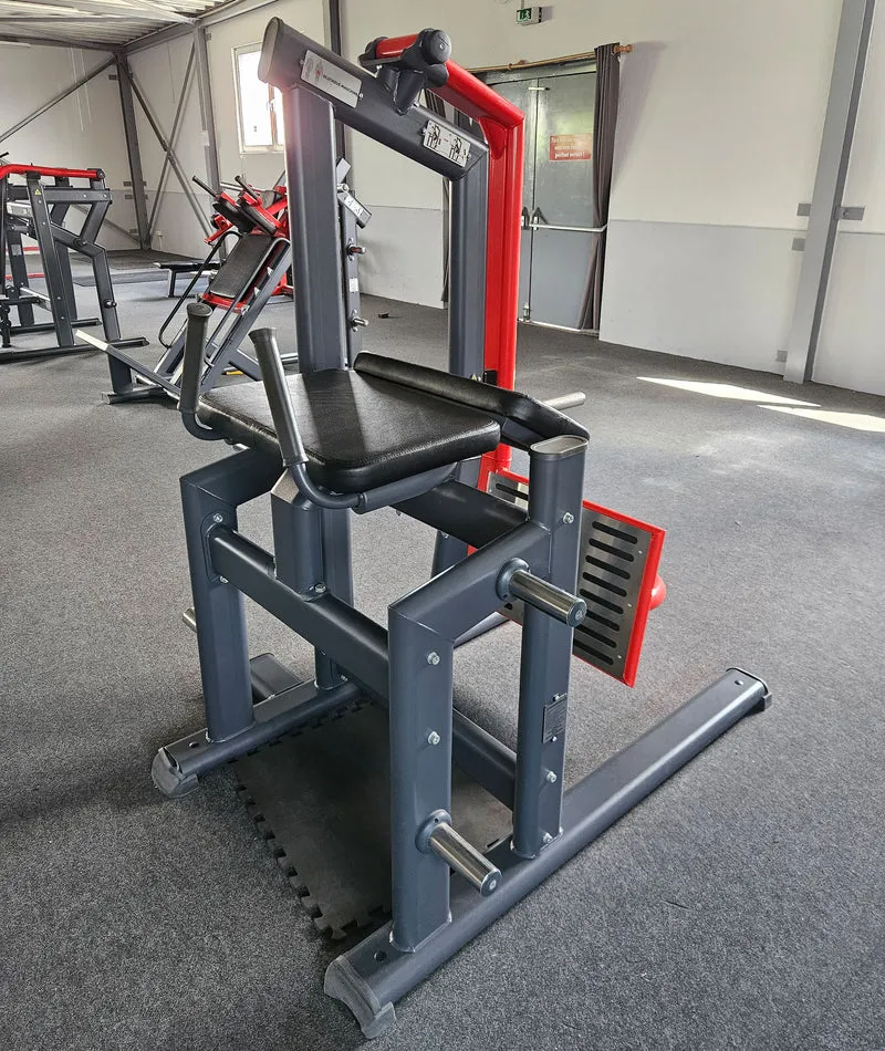 Master Sport Plate loaded Set, 10 Kraftgeräte, Farbe Schwarz und Rot, gebraucht - geprüfter Zustand