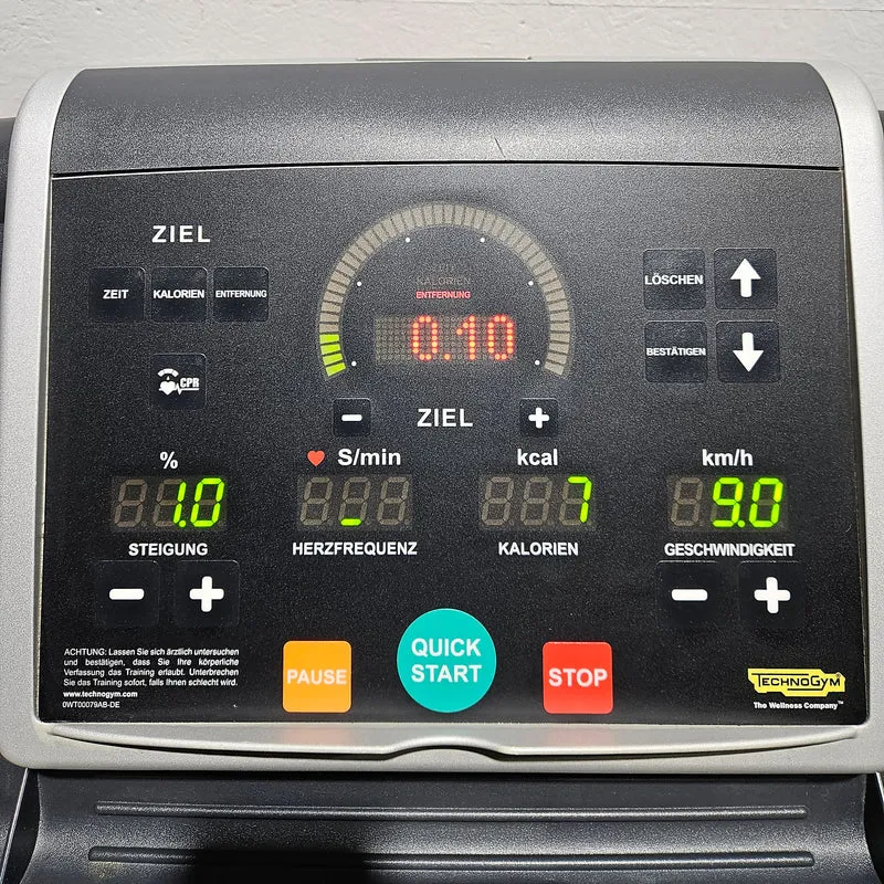 TechnoGym Laufband Excite Line Jog Now 500, LED Display, gebraucht - überholter Zustand