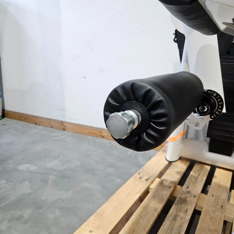Gym80 Sygnum Beinstrecker sitzend 3001, Leg Extension Kraftgerät, Rahmenfarbe Weiß, gebraucht - überholter Zustand