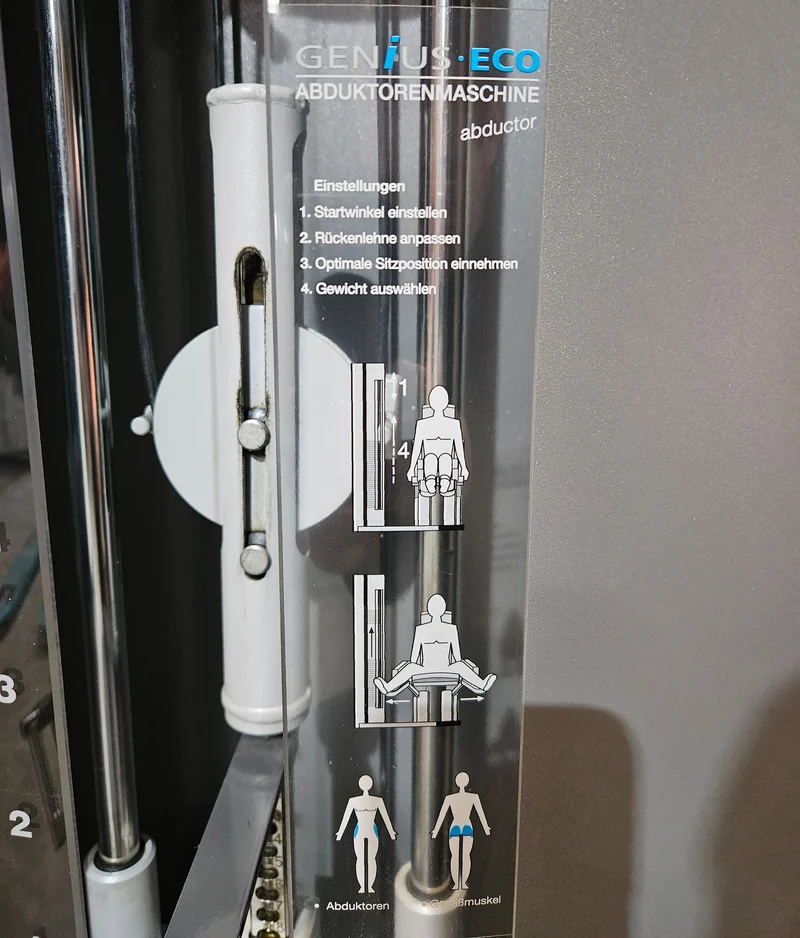 Frei Genius Eco Abduktorenmaschine, Hip Abduction, Abductor, Rahmenfarbe Silber, gebraucht - überholter Zustand