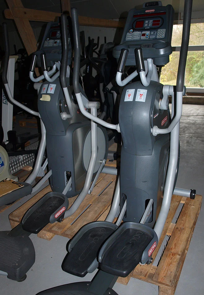 Star Trac 6230 Elite Ellipsen Crosstrainer Sintpo, gebraucht - geprüfter Zustand