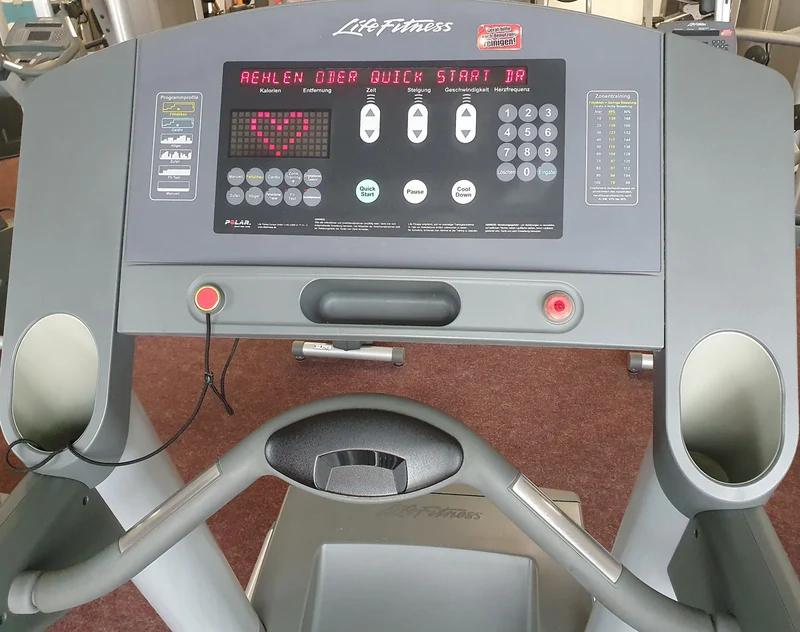 Life Fitness Laufband 95Ti, Silverline 95 Ti, gebraucht - opt. überholter Zustand