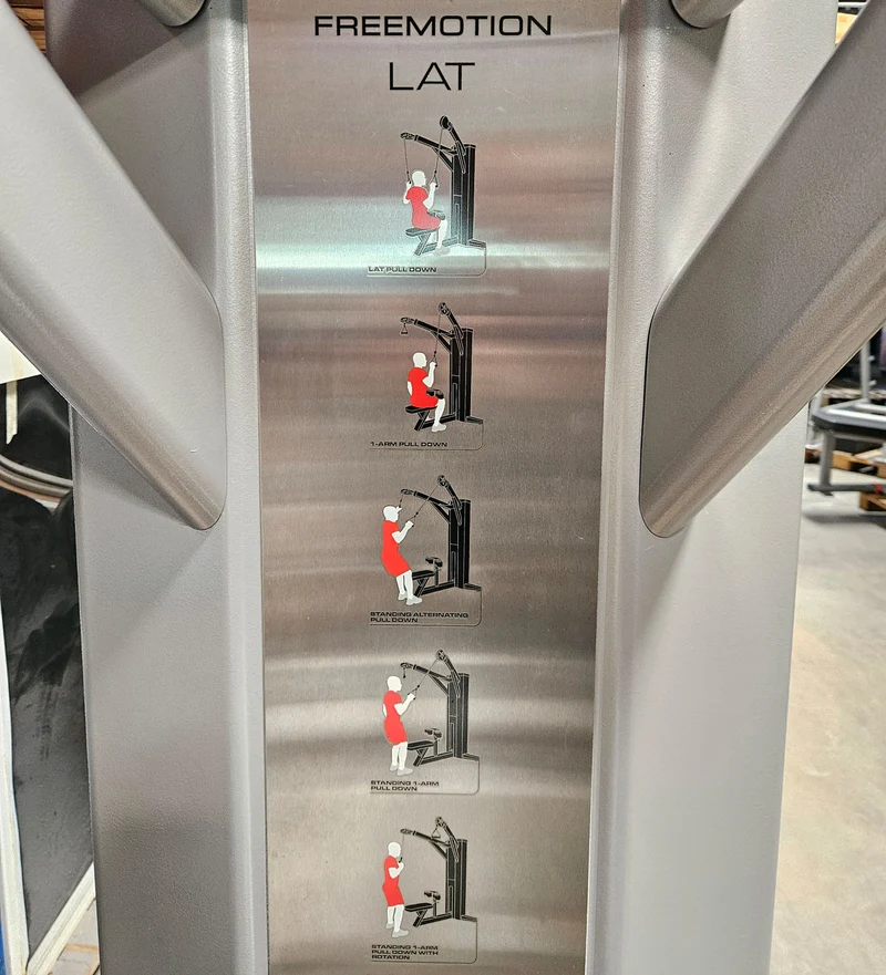 Freemotion Lat G620 - Latzug am Kabel, Lat Pulldown, Rücken Krafttrainingsgerät aus der Genesis Serie, Rahmenfarbe Silber, gebraucht - überholter Zustand