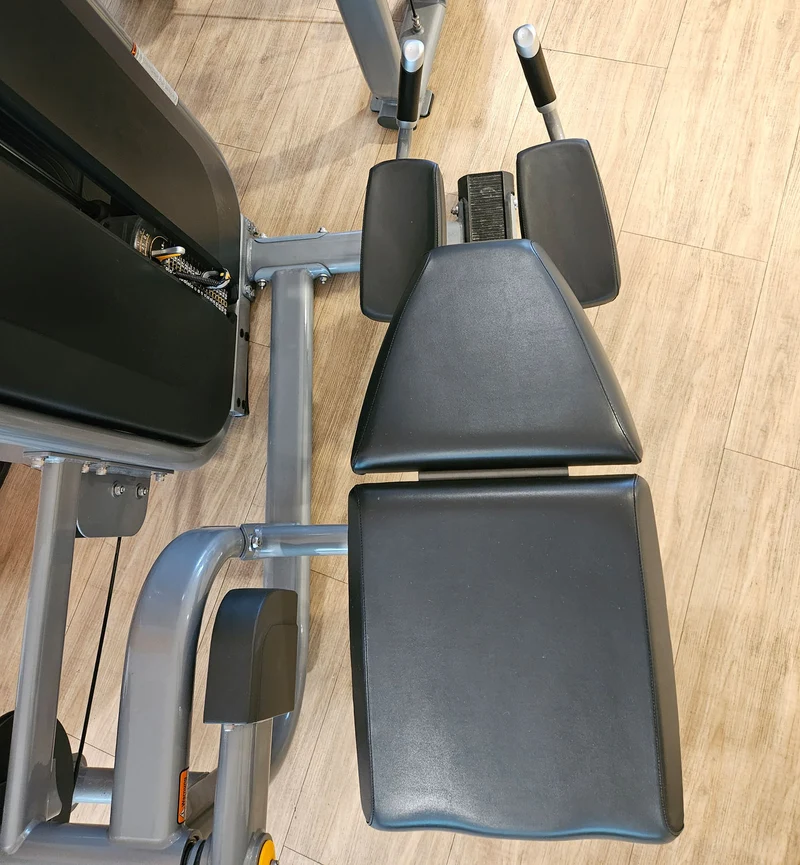 Matrix Ultra Prone Leg Curl G7-S73, Beinbeuger liegend, Rahmen Silber, gebraucht - überholter Zustand