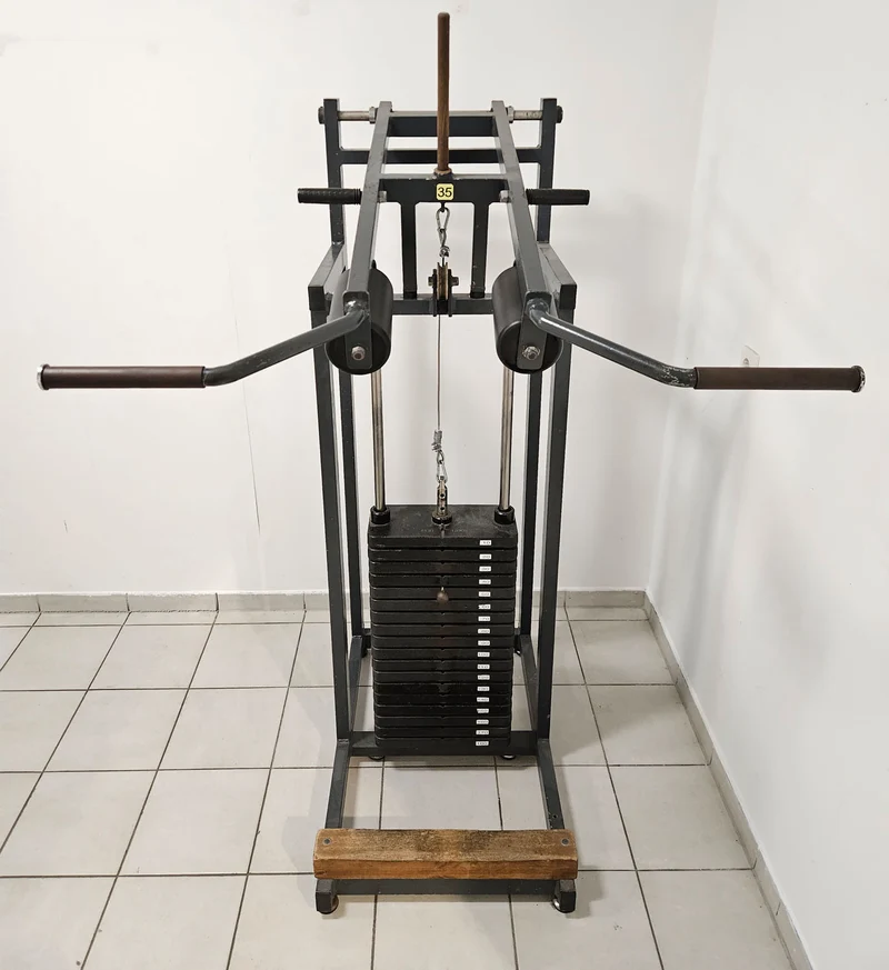 Wadenmaschine stehend, 180kg Steckgewichte + Aufnahme für Hantelscheiben, Oldschool Bodybuilding Kraftgerät, gebraucht mit Gebrauchsspuren