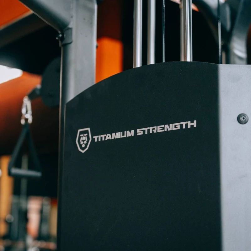Titanium Strength Black Series 8 Stationen Turm BS-CS08