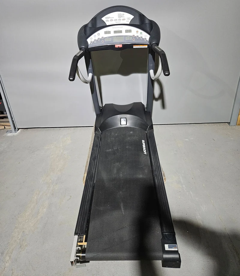 Nautilus Laufband NTR 800, Ausstellungsstück - guter gebrauchter Zustand