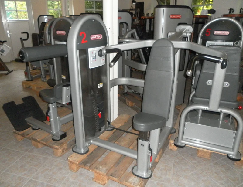 StarTrac Kraftgerätepark Instinct & Inspiration Line, bestehend aus jungen Gebrauchtgeräten