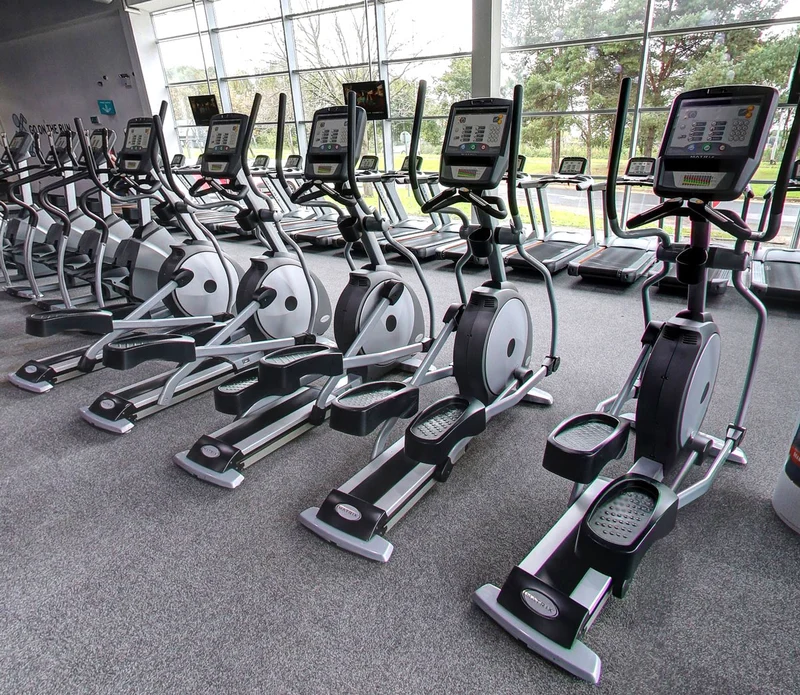 Matrix E5x Crosstrainer, Neues Modell, Elliptical Trainer, gebraucht - überholter Zustand