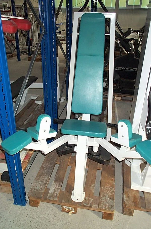 Adduktorenmaschine, Competition Line, 75kg Steckgewichte, Weiß, gebraucht mit Gebrauchsspuren