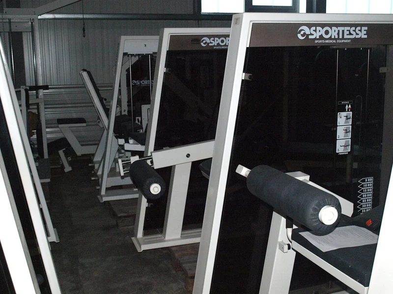 Sportesse Kraftgerätepark, 17 Fitnessgeräte, komplette Fitnessstudio Ausstattung, gebraucht
