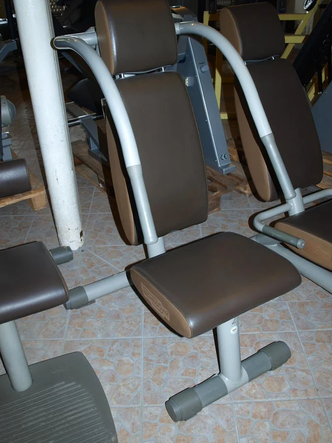 Easy Line Zirkel, TechnoGym, 8 Kraftgeräte, gebraucht