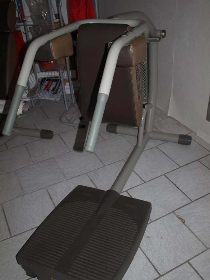 Easy Line Zirkel, TechnoGym, 8 Kraftgeräte, gebraucht