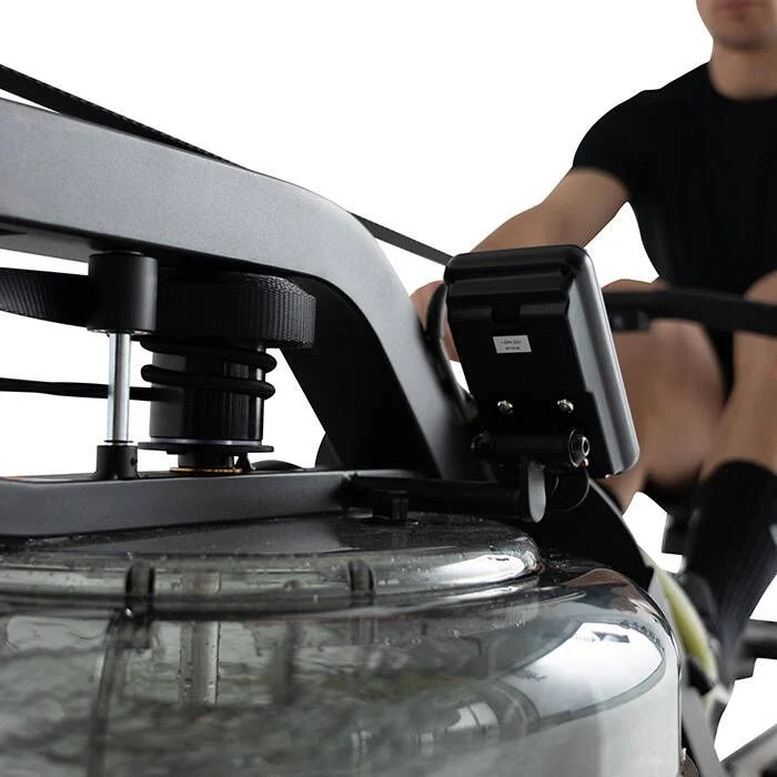 Titanium Strength Rudergerät Acqua Rower