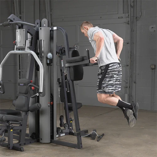 Body-Solid Dipstation mit Beinheben für G9 und GKR9