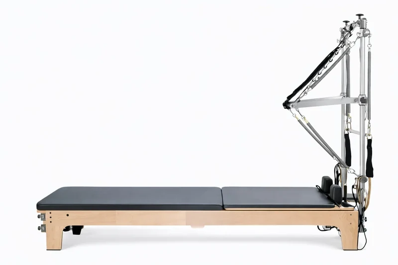 The Virtù Line Reformer SOLEA