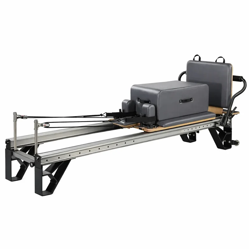 The Virtù Line Reformer CANDELA