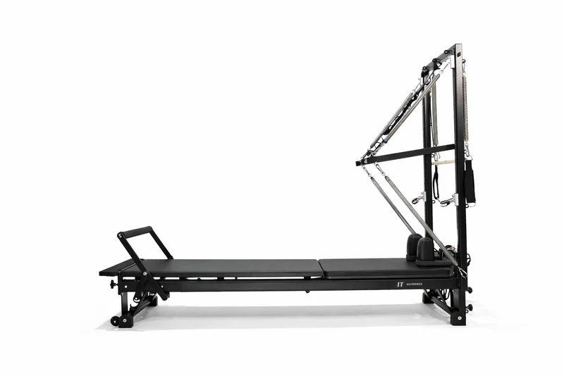 The Virtù Line Reformer NOTTE
