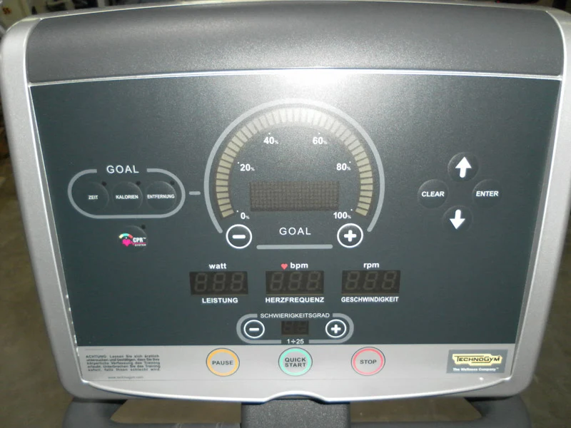 TechnoGym Excite Line 500 / 700 Cardiogerätepark, 4 Fitnessgeräte, gebraucht