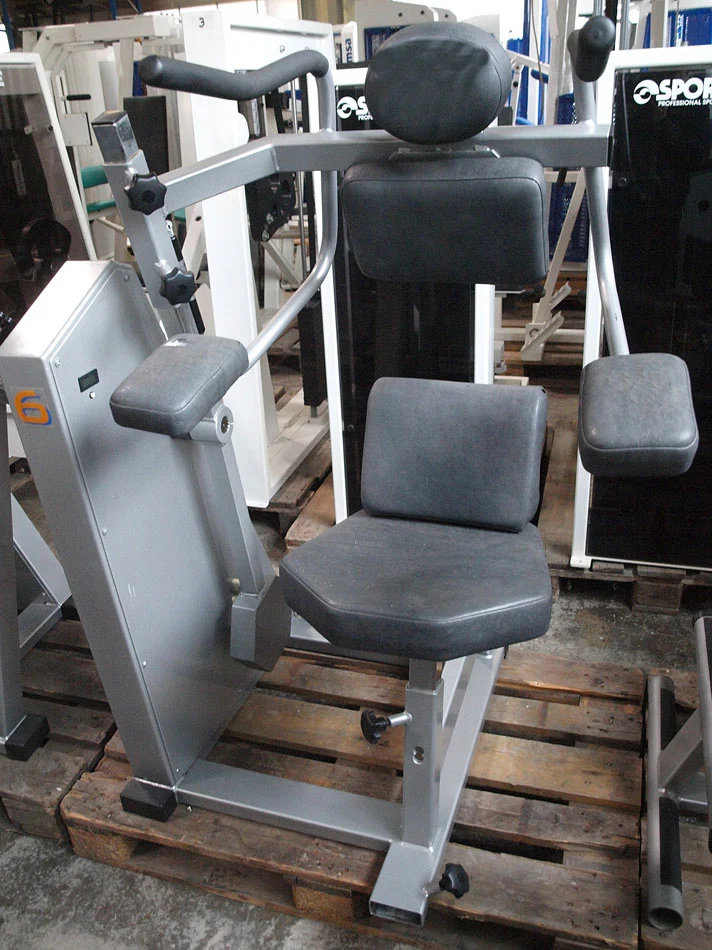 effective Zirkel - 9 Fitnessgeräte, Circuit Training, Farbe Silbergrau, gebraucht
