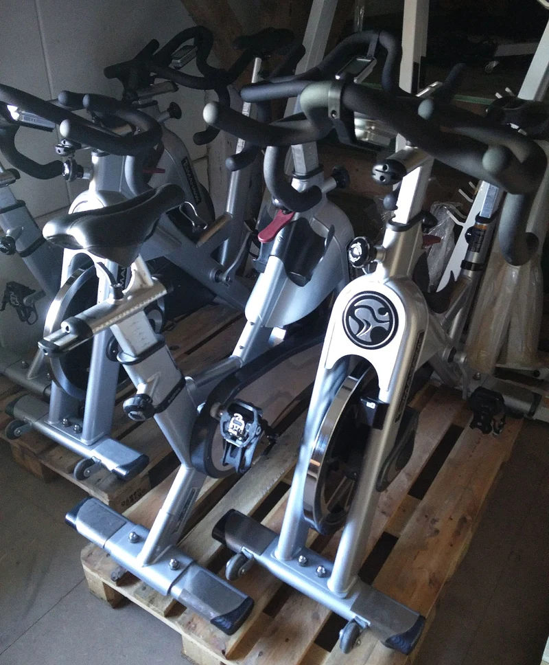 Tomahawk Indoor Cycle S-Serie, Silber, gebraucht - 15 Stück