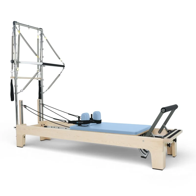 Elina Pilates The Club Reformer mit Half Cadillac