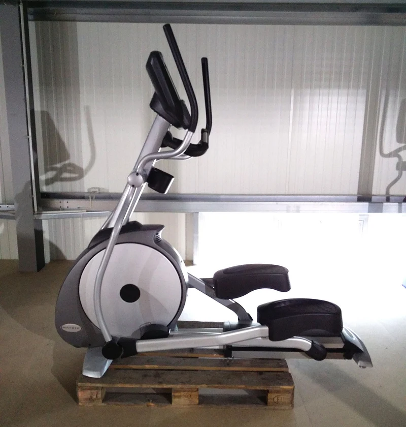 Matrix Cardiogerätepark, 9 Geräte, Laufbänder, Crosstrainer, Ergometer, Stepper etc, neue Modelle, T5x - E5x - U5x - R5x, S5x, gebraucht, überholter Zustand