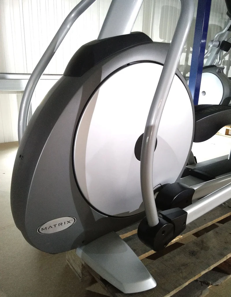 Matrix Cardiogerätepark, 9 Geräte, Laufbänder, Crosstrainer, Ergometer, Stepper etc, neue Modelle, T5x - E5x - U5x - R5x, S5x, gebraucht, überholter Zustand