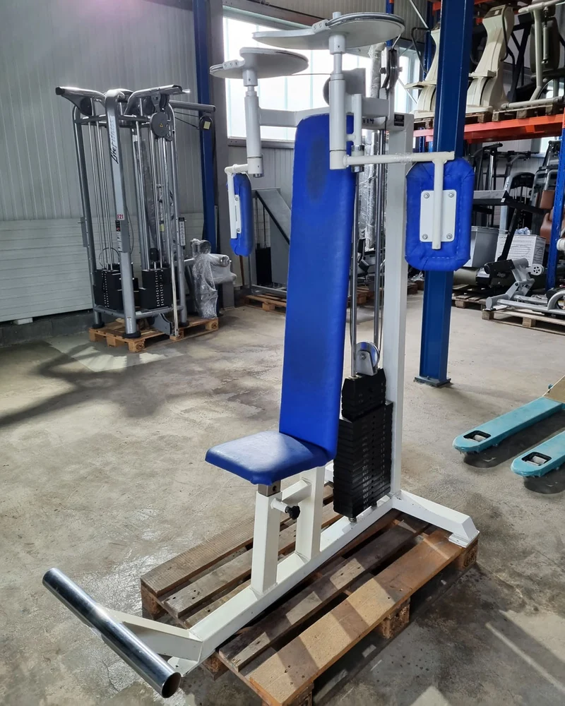 Gym80 Butterfly, Oldschool Bodybuilding Kraftgerät, Rahmen Weiß, gebraucht mit Gebrauchsspuren