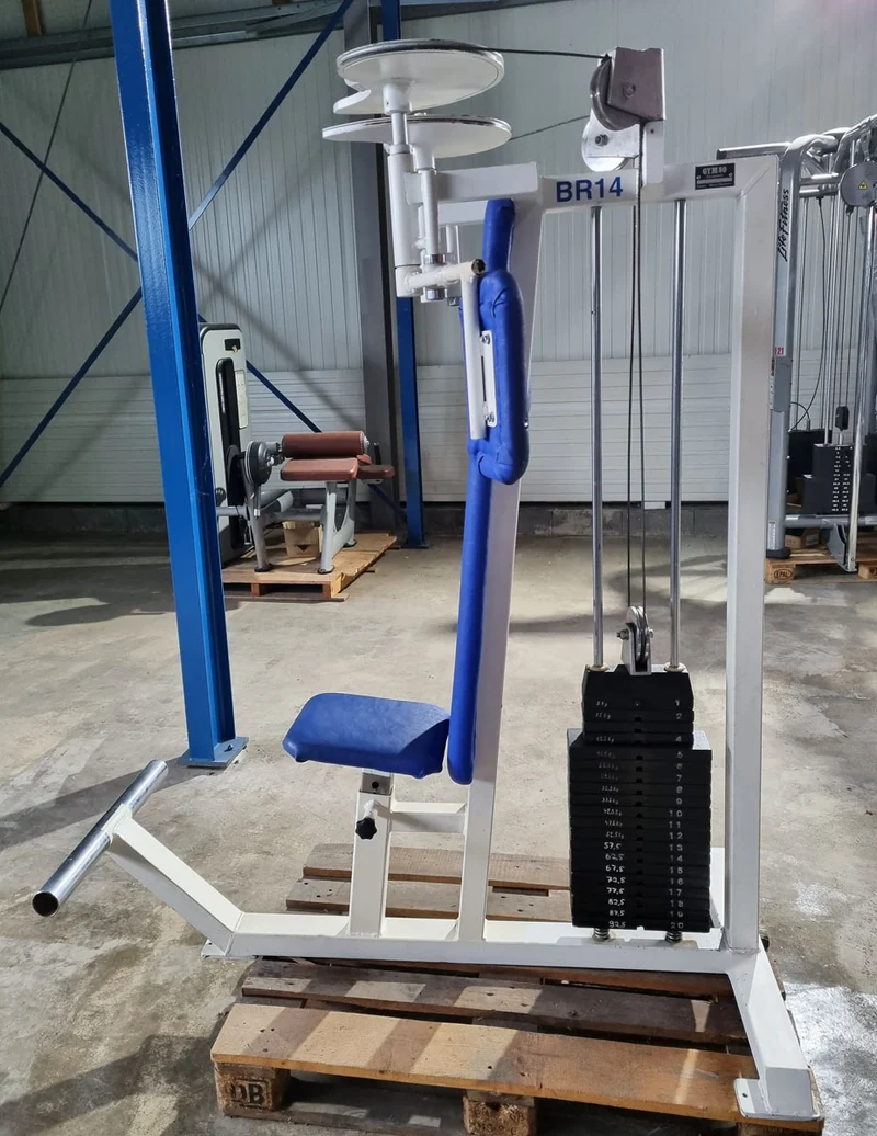 Gym80 Butterfly, Oldschool Bodybuilding Kraftgerät, Rahmen Weiß, gebraucht mit Gebrauchsspuren