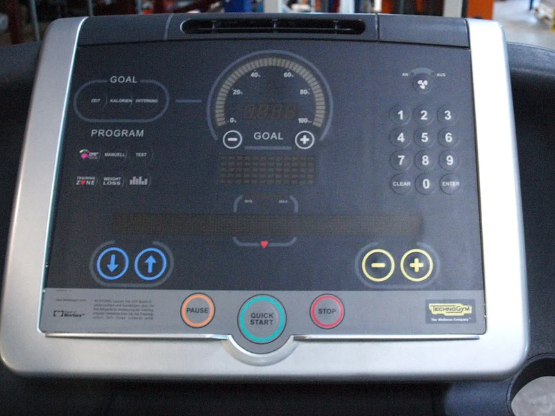 TechnoGym Cardiogeräte Excite Line 500 und 700, Fitnessgeräte Set