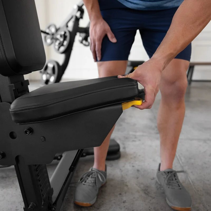 Vision Fitness Schulterpresse (plate loaded)