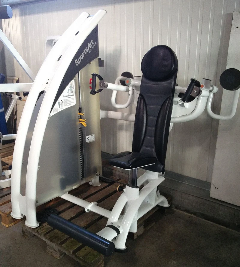 SportsArt 9er Kraftzirkel mit Emotion Displays, Status Serie Kraftgeräte, erweiterbar, Farbe Weiß, gebraucht und generalüberholt