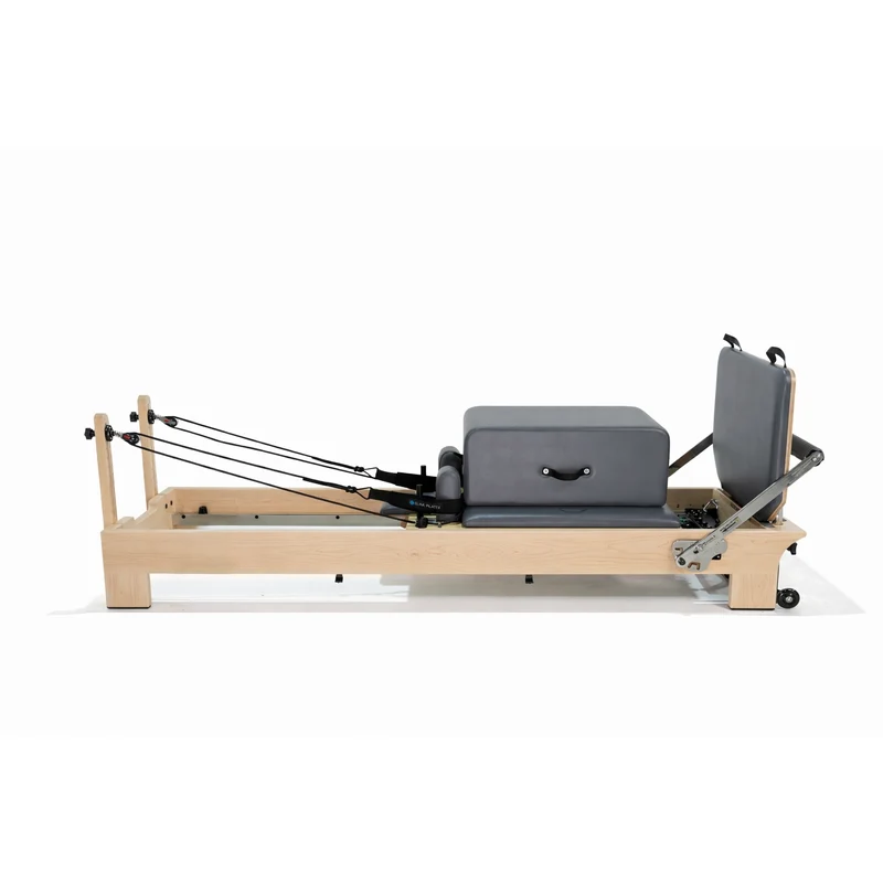The Virtù Line Reformer NATURA