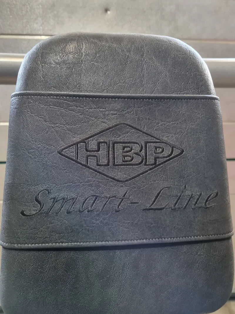 HBP 8er Fitness-Zirkel, Smart-Line, 8 Hydraulik Kraftgeräte, Lackierung Silber, gebraucht - überholter Zustand