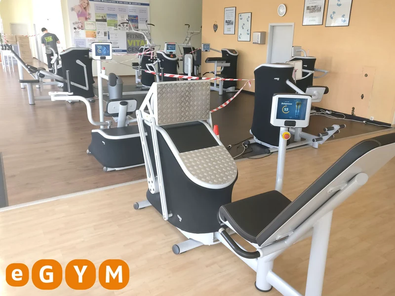eGym Kraft Zirkel, 8 Geräte, Baujahr 2018, inkl. Software, Einrichtung, All inclusive Paket, Premium Software, gebraucht - neuwertiger Zustand