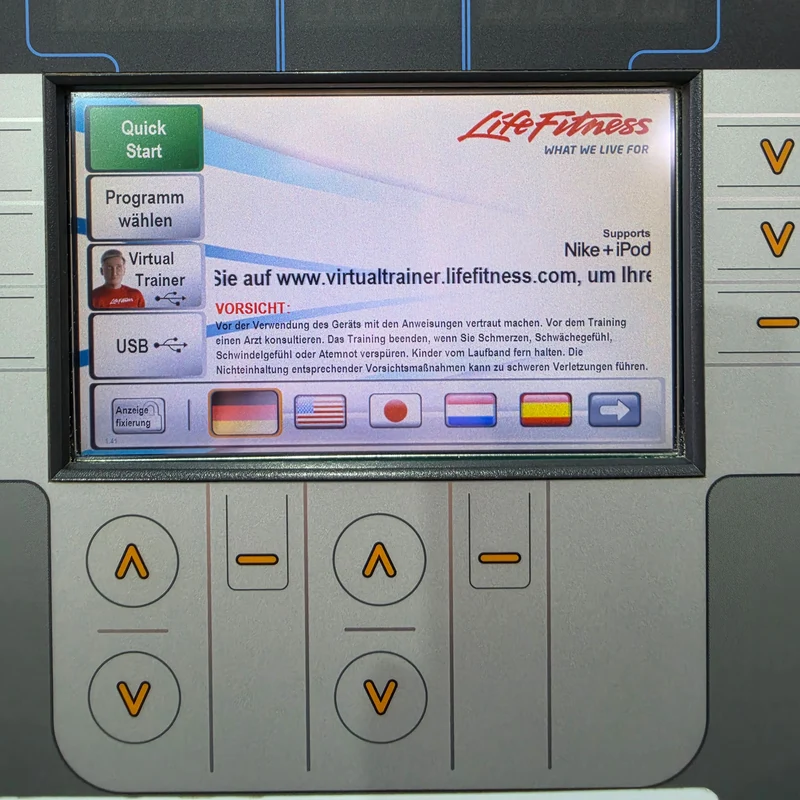 Life Fitness Crosstrainer 95X - Elevation Series 95x - Engage 7" Touchscreen Konsole, gebraucht - überholter Zustand