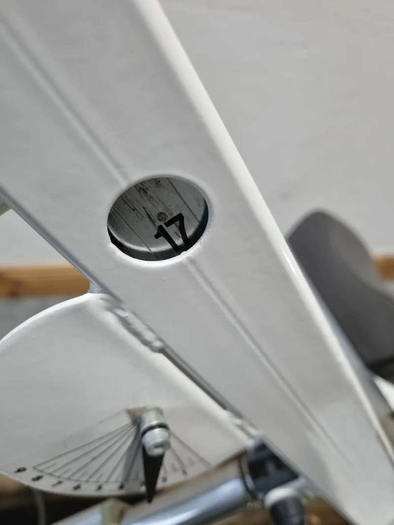 Proxomed Compass MTT Rückentrainer Kombi, Hyperextension, Rückenstrecker, elektrisch verstellbar, Rumpfmuskeltrainer, gebraucht - überholter Zustand