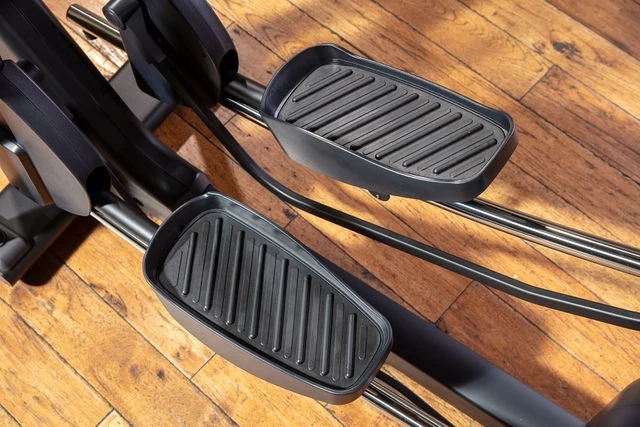 SportsArt ECO-POWR Elite Line Ellipsentrainer G874