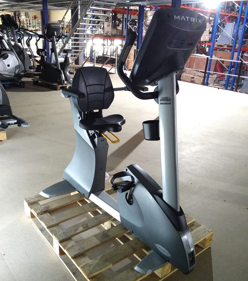 Matrix H5x Hybrid Bike Ergometer, Cycle mit Rückenlehne, Neues Modell, gebraucht - überholter Zustand