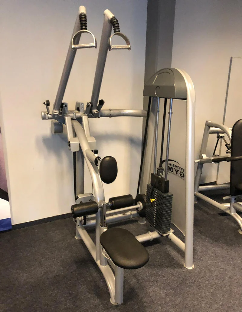Proxomed Compass 530 medizinisches Kraftgeräteset, 26 Trainingsgeräte Proxowell C-Well, gebraucht - überholter Zustand