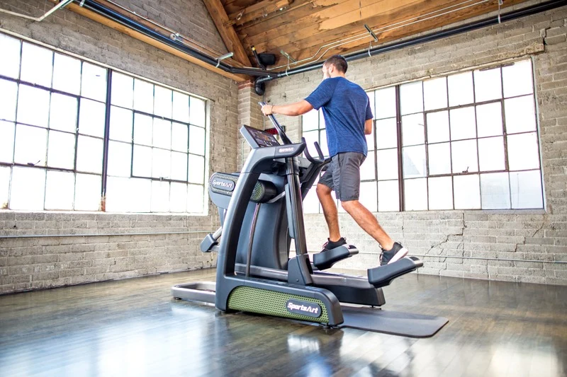 SportsArt ECO-POWR Status Line Verso Crosstrainer G886