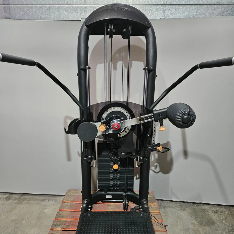 Matrix Aura G3-S76 Multi Hip, Hüftpendel, Kickmaschine, Total Hip, Farbe Schwarz, gebraucht - überholter Zustand
