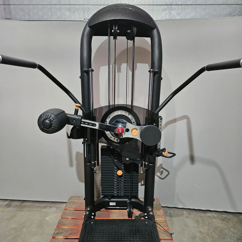 Matrix Aura G3-S76 Multi Hip, Hüftpendel, Kickmaschine, Total Hip, Farbe Schwarz, gebraucht - überholter Zustand
